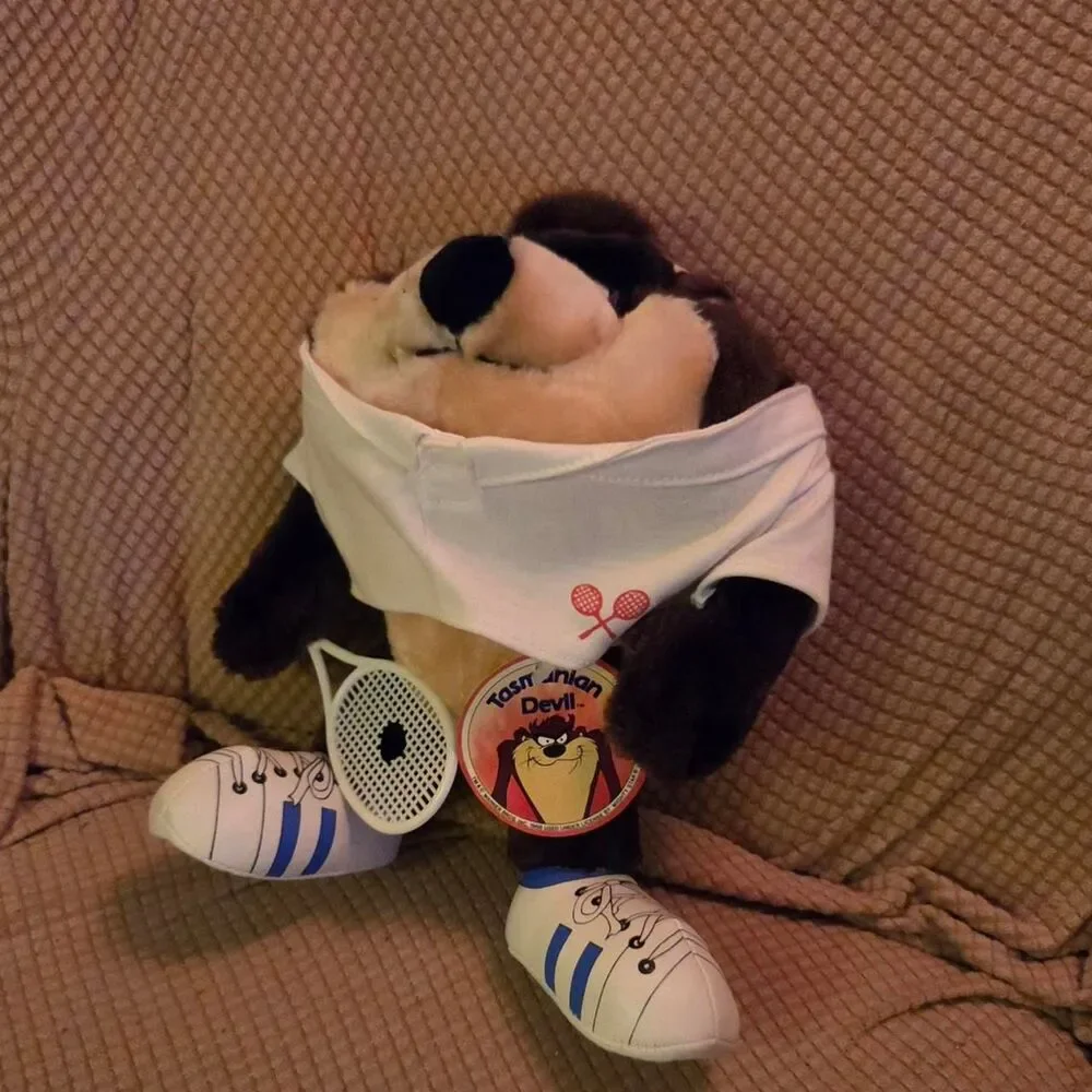 VTG 1987 Looney Tunes Taz Tennis Player Plush 10